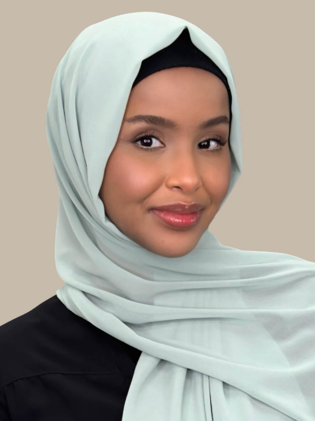 Luxury Chiffon Hijab-Bayleaf