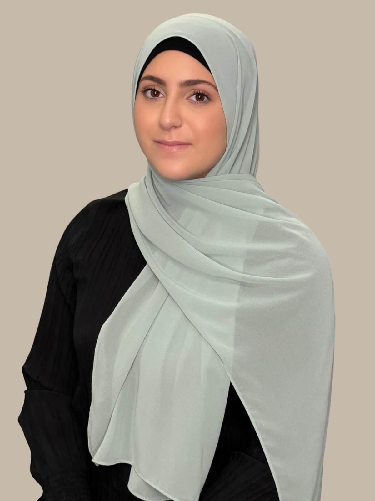 Modish Girl Luxury Chiffon Hijab-Bayleaf